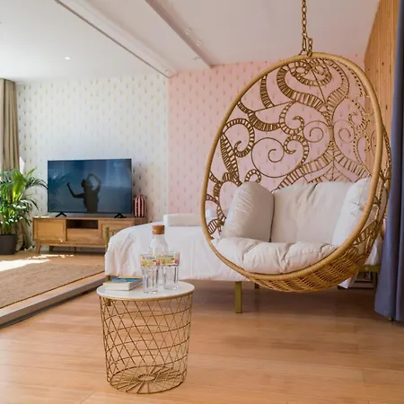 French Riviera Loft Panoramic Sea View, Beachfront Apartment *